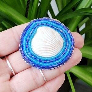 Blue and White Beaded Shell Brooch